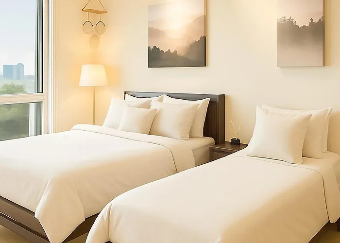 Cozy & Spacious 2br Near Bgc - Theater