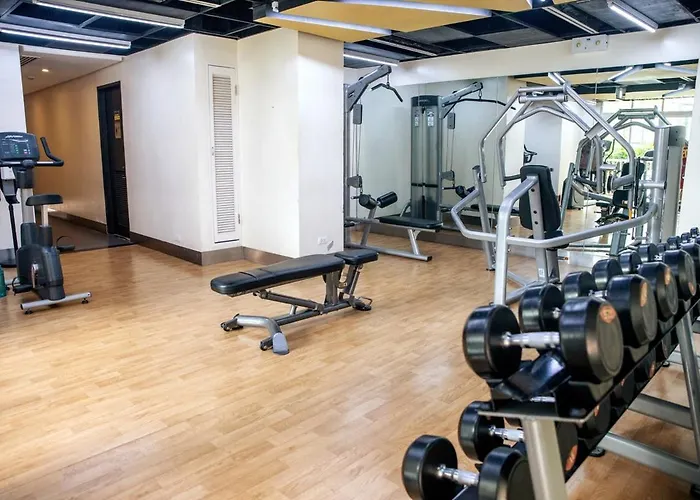 Apartment Cozy & Spacious 2br Near Bgc - Theater